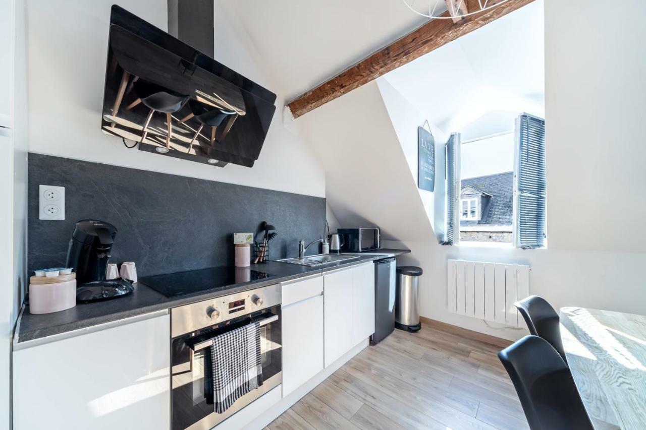 Appartement Cosy*** Centre Historique Dieppe - Rue Pietonne A 200M De La Plage Buitenkant foto